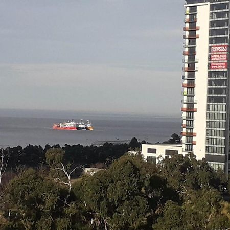 Apartament With Sea View Apartment Batumi Bagian luar foto