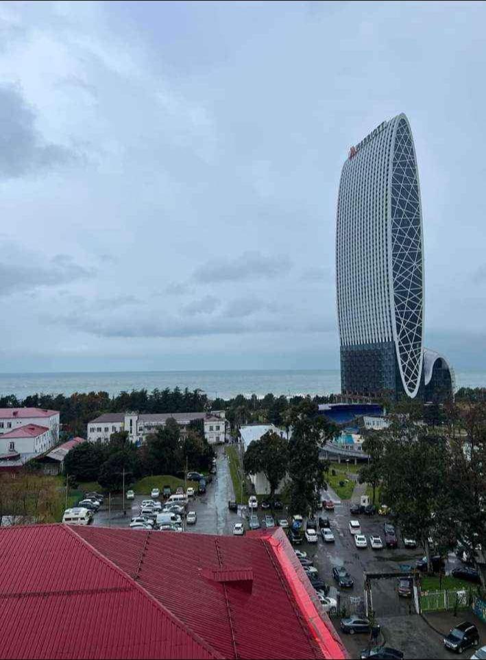 Apartament With Sea View Apartment Batumi Bagian luar foto